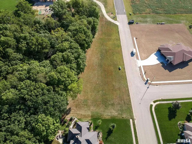 $145,000 | 35 Timber Wolf Drive, Morton, IL 61550