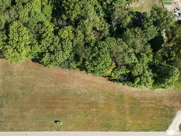 $145,000 | 35 Timber Wolf Drive, Morton, IL 61550