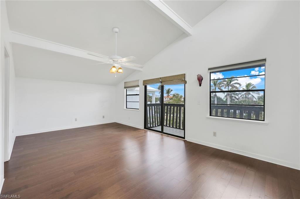 9780 Vanderbilt Drive Naples, FL 34108 - Photo 12 of 29 Gallery Image 12