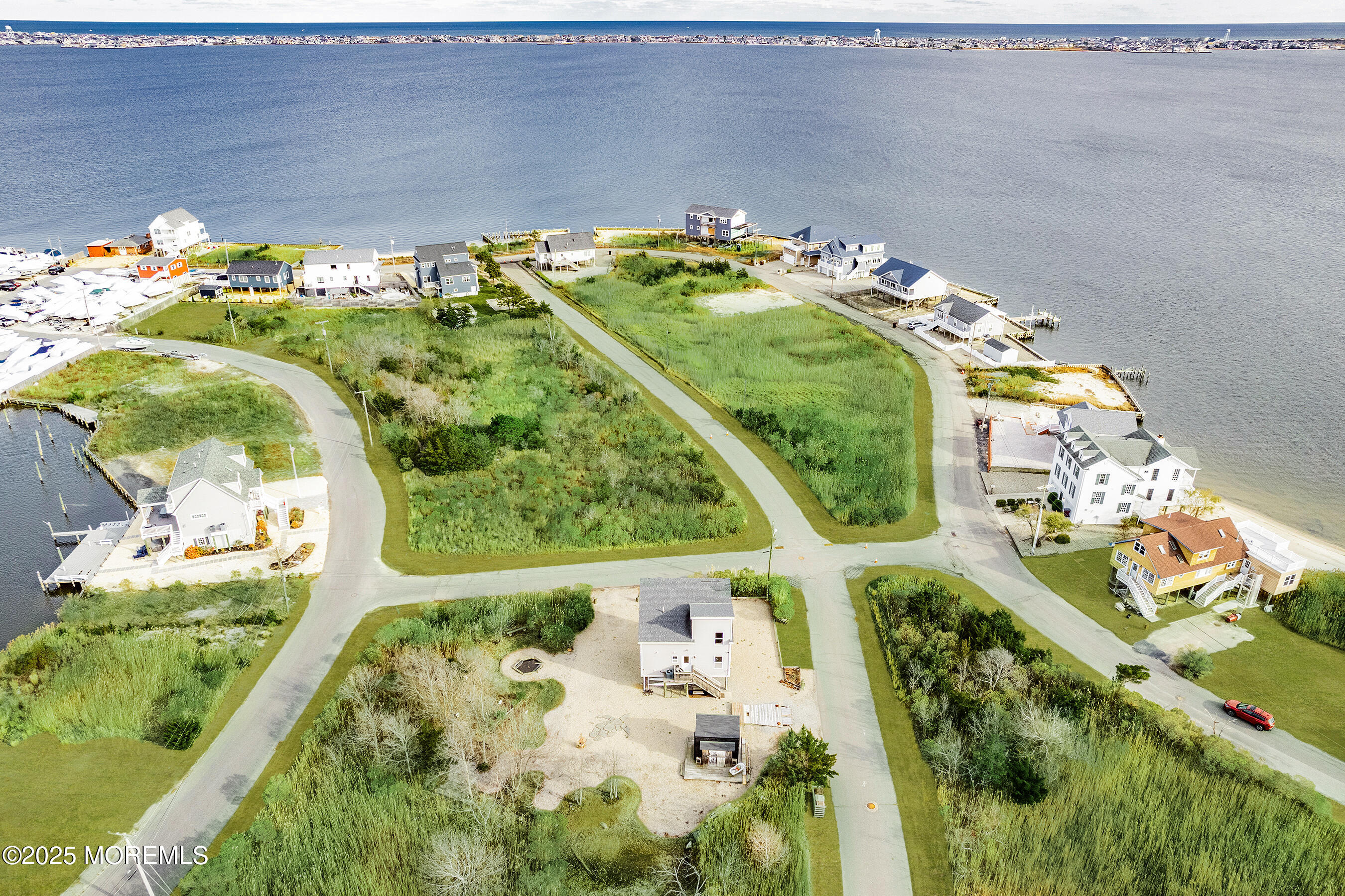 54 Beach Avenue Bayville, NJ 08721 - Photo 3 of 31