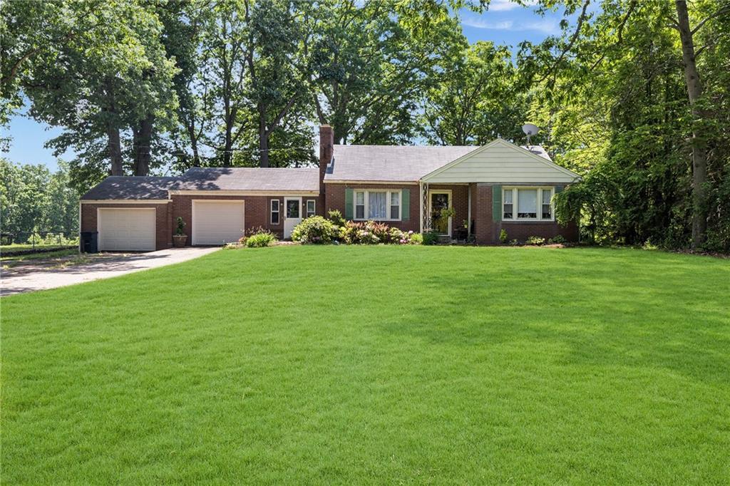 134 Center Grange Road Aliquippa, PA 15001 - Photo 1 of 20 Gallery Image 1