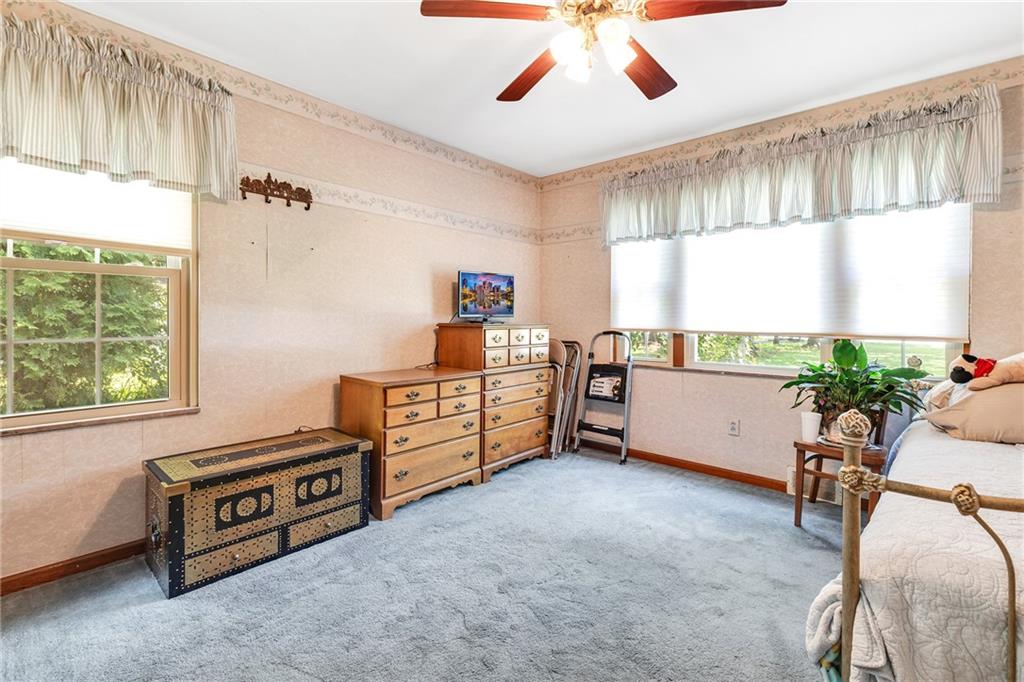 134 Center Grange Road Aliquippa, PA 15001 - Photo 12 of 20 Gallery Image 12