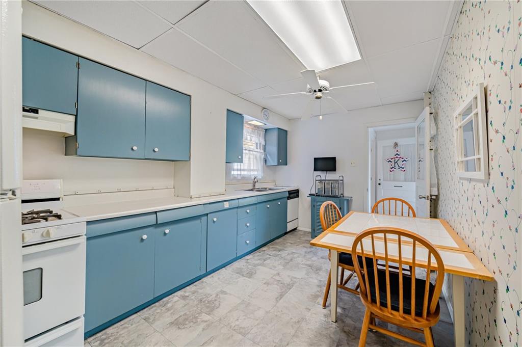 111 Pine Road Sewickley, PA 15143 - Photo 6 of 22 Gallery Image 6