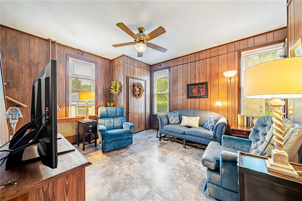 111 Pine Road Sewickley, PA 15143 - Photo 9 of 22 Gallery Image 9