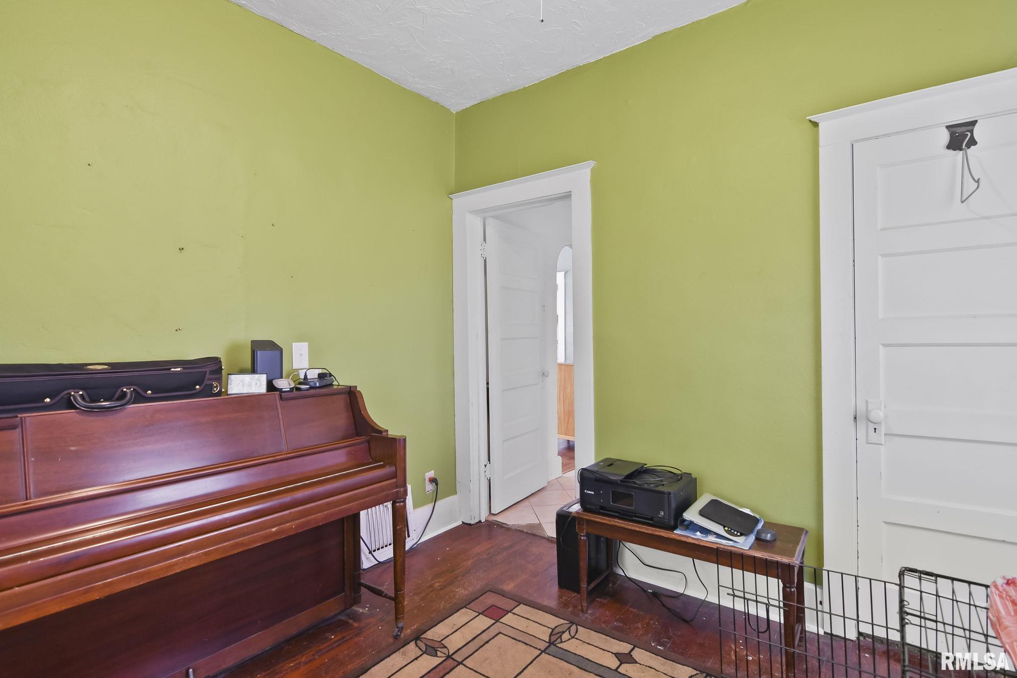 728 East Keys Avenue Springfield, IL 62702 - Photo 13 of 23