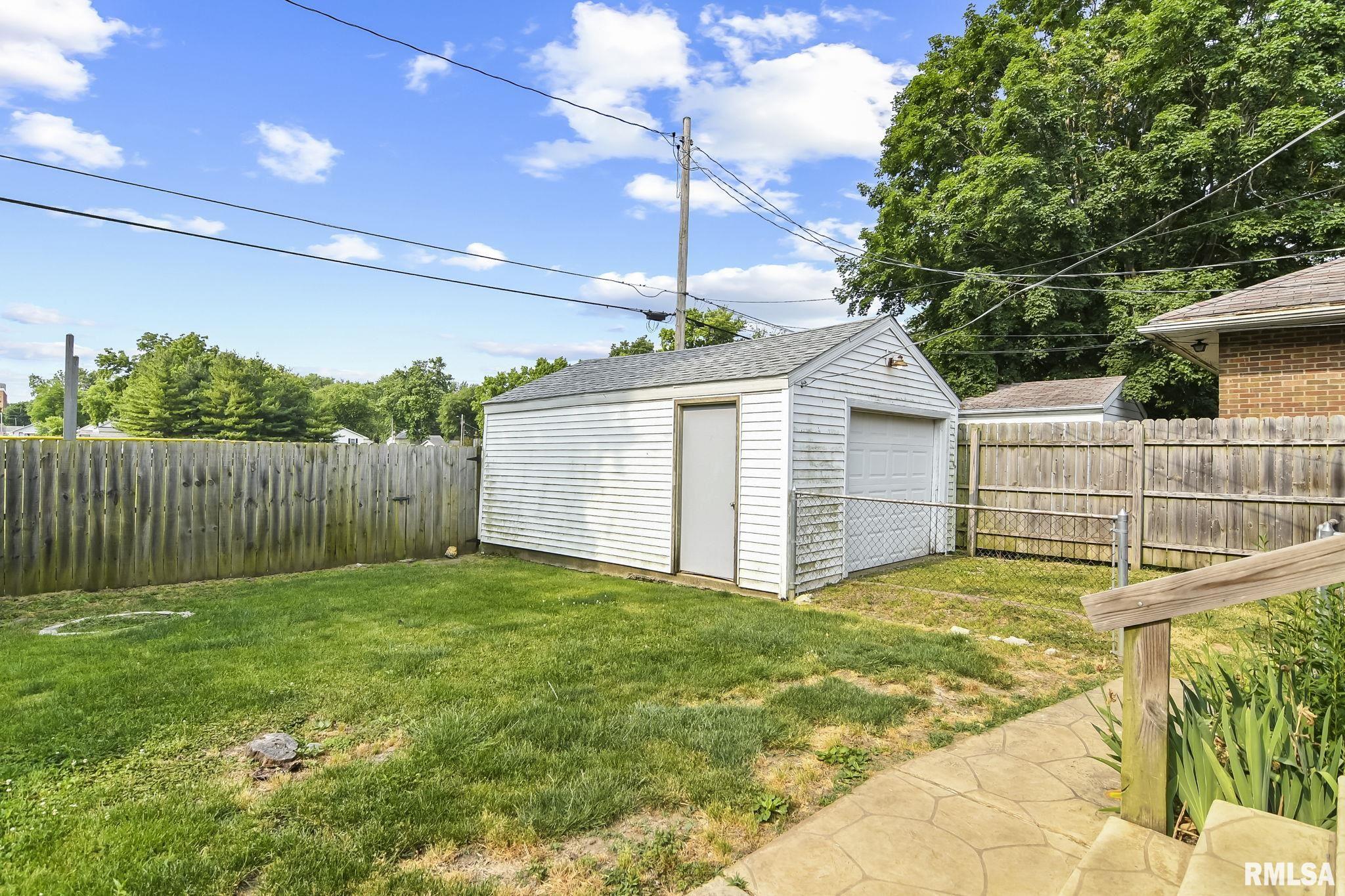 728 East Keys Avenue Springfield, IL 62702 - Photo 21 of 23