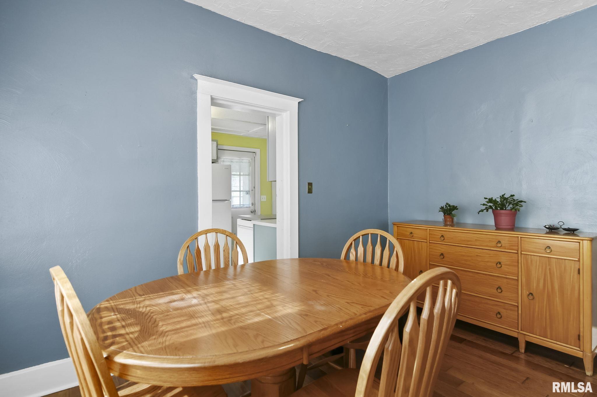 728 East Keys Avenue Springfield, IL 62702 - Photo 8 of 23