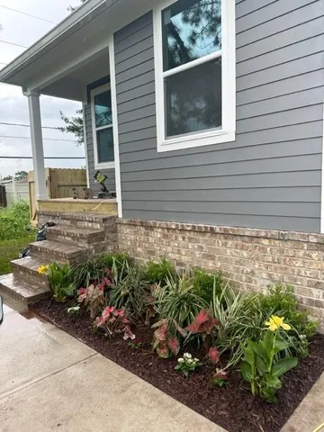 $1,450 | 101 4th Street, Unit A, Chalmette, LA 70043