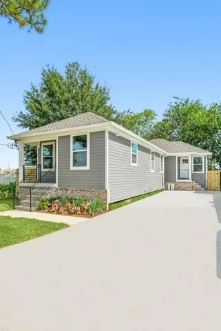 $1,450 | 101 4th Street, Unit A, Chalmette, LA 70043