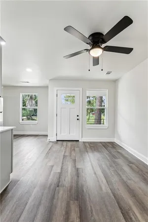 $1,450 | 101 4th Street, Unit A, Chalmette, LA 70043