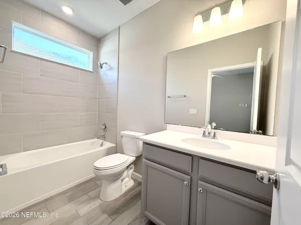 $2,500 | 1699 Enclave Road, Jacksonville, FL 32277