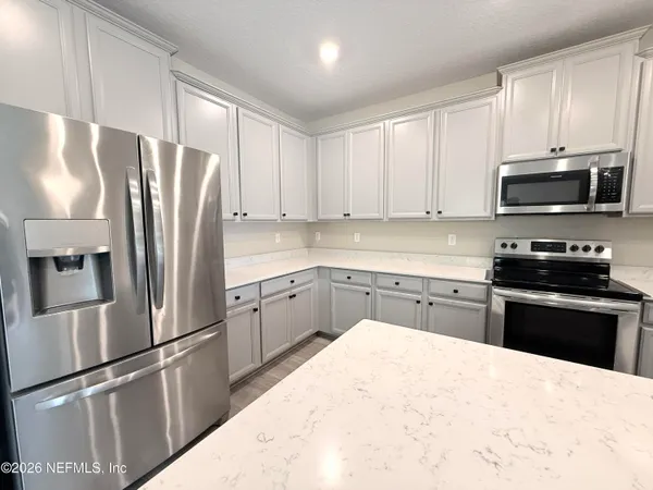 $2,500 | 1699 Enclave Road, Jacksonville, FL 32277