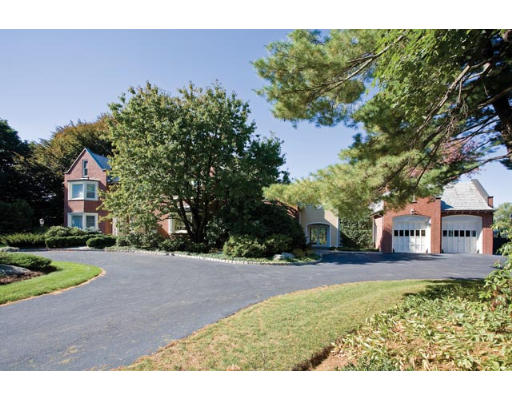 9 Burnham Road Newton, MA 02465 - Photo 2 of 14