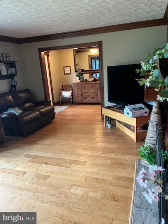 $399,999 | 1 Pepsi Lane, Petersburg, WV 26847