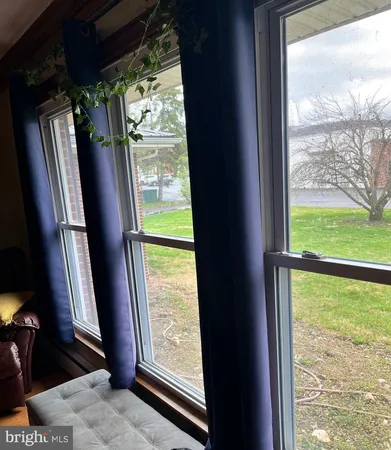 $399,999 | 1 Pepsi Lane, Petersburg, WV 26847