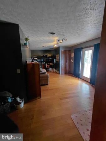 $399,999 | 1 Pepsi Lane, Petersburg, WV 26847