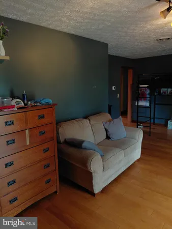 $399,999 | 1 Pepsi Lane, Petersburg, WV 26847