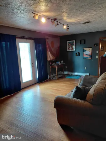 $399,999 | 1 Pepsi Lane, Petersburg, WV 26847