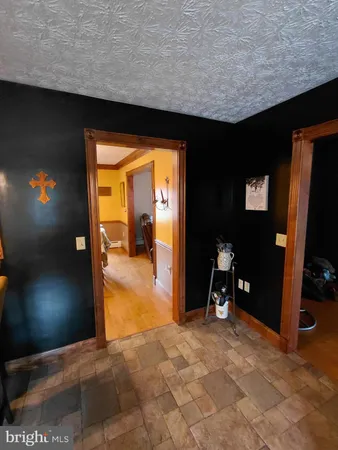 $399,999 | 1 Pepsi Lane, Petersburg, WV 26847