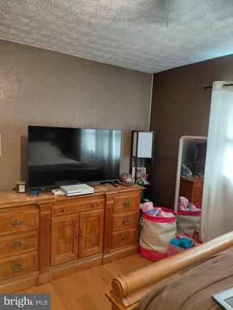 $399,999 | 1 Pepsi Lane, Petersburg, WV 26847