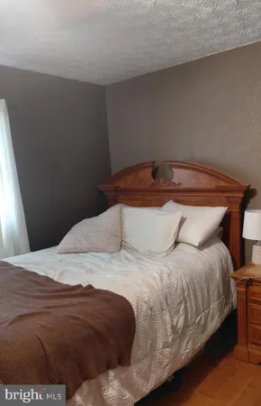 $399,999 | 1 Pepsi Lane, Petersburg, WV 26847