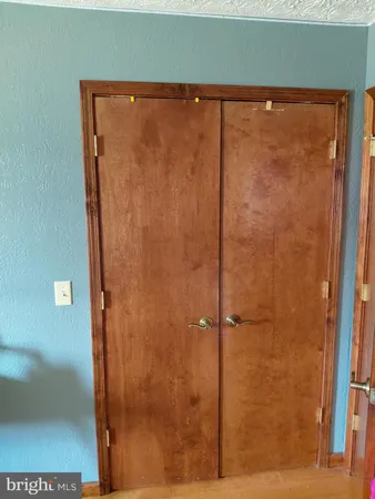 $399,999 | 1 Pepsi Lane, Petersburg, WV 26847