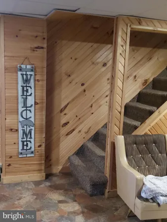 $399,999 | 1 Pepsi Lane, Petersburg, WV 26847