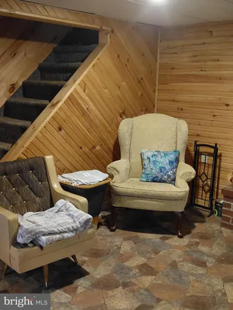 $399,999 | 1 Pepsi Lane, Petersburg, WV 26847