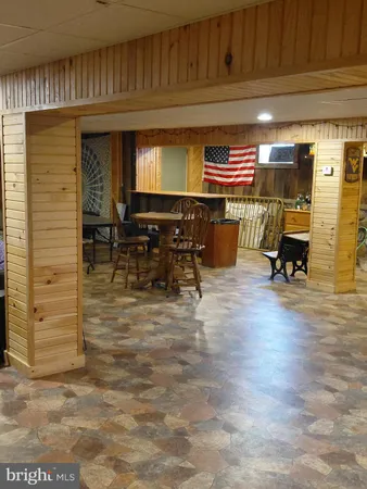 $399,999 | 1 Pepsi Lane, Petersburg, WV 26847