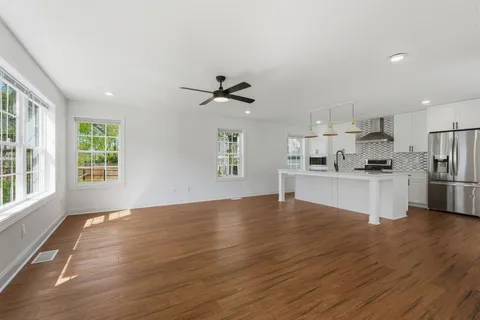 $675,000 | 203 Oceola Avenue, Unit 2, Nashville, TN 37209