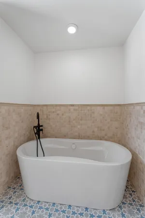 $690,000 | 203 Oceola Avenue, Unit 2, Nashville, TN 37209