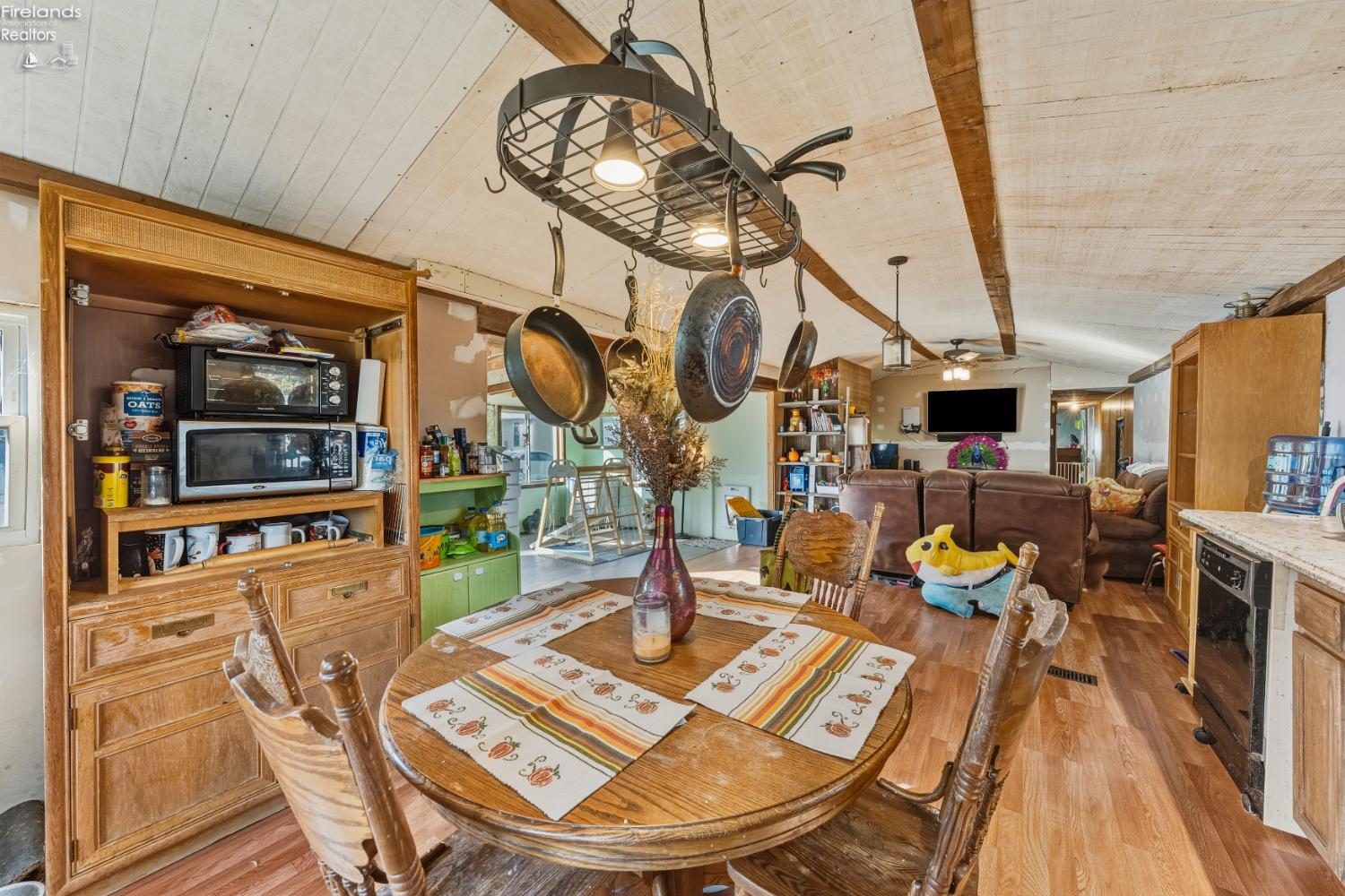 265 Meachem Road, Unit 3 Port Clinton, OH 43452 - Photo 7 of 27 Gallery Image 7
