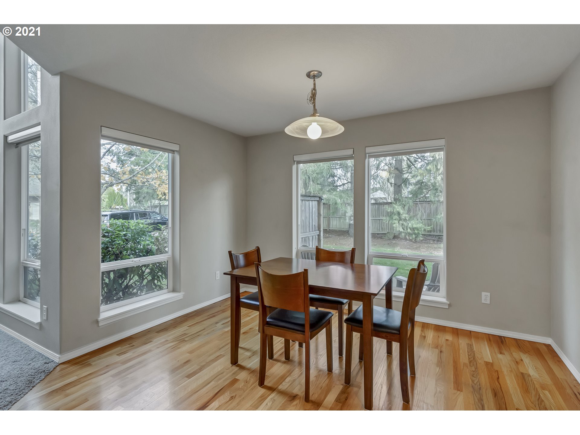 22020 Southwest Grahams Ferry Road, Unit D Tualatin, OR 97062 - Photo 8 of 31 Gallery Image 8