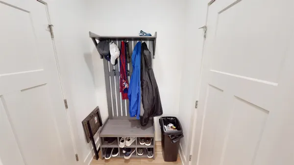 $315,000 | 5230 North Colonial Avenue, Bel Aire, KS 67226