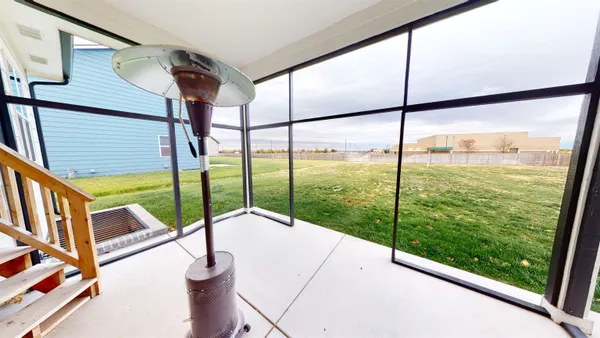 $315,000 | 5230 North Colonial Avenue, Bel Aire, KS 67226