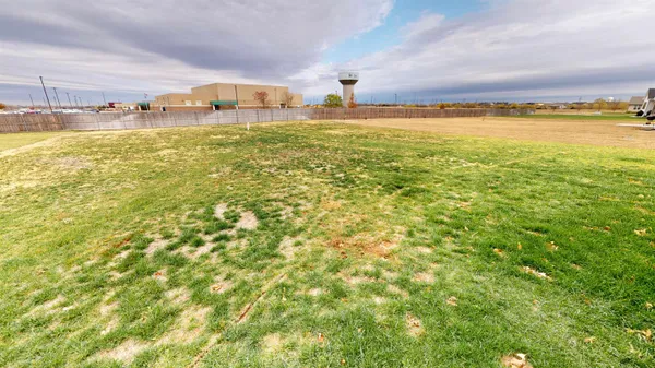 $315,000 | 5230 North Colonial Avenue, Bel Aire, KS 67226