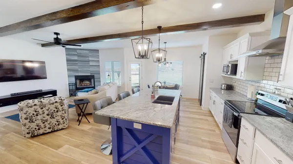 $315,000 | 5230 North Colonial Avenue, Bel Aire, KS 67226