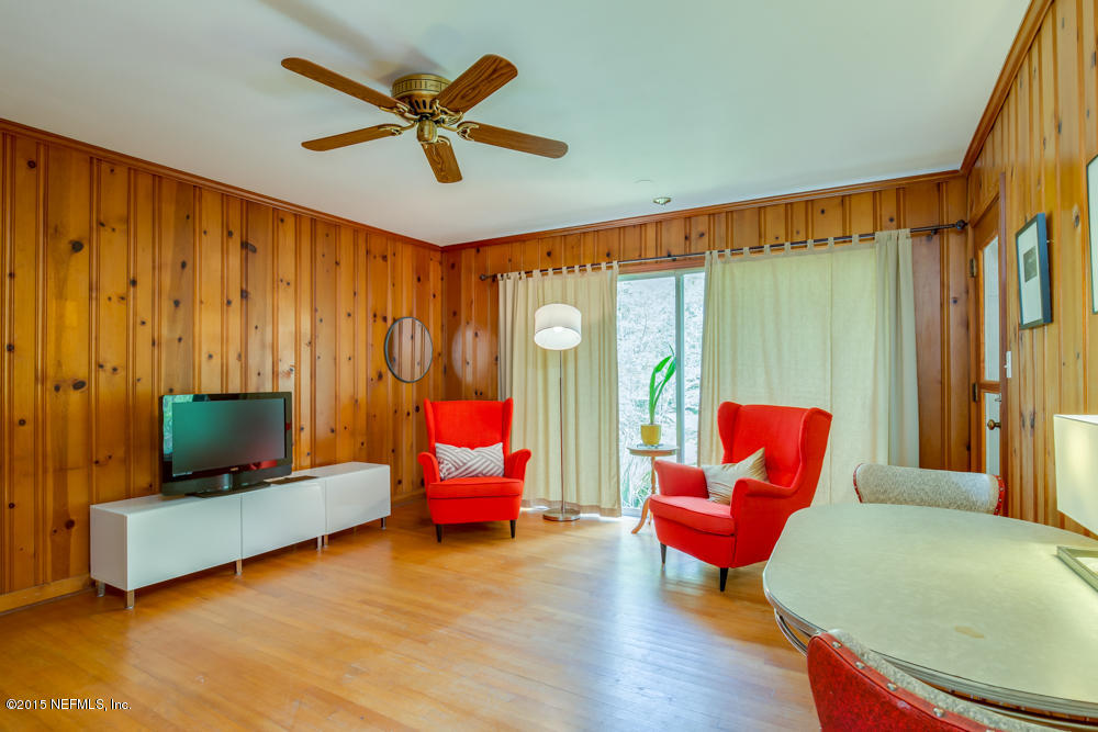 3639 Hilliard Road Jacksonville, FL 32217 - Photo 12 of 25 13 Family room