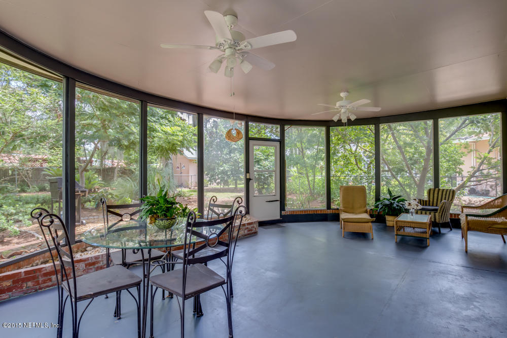 3639 Hilliard Road Jacksonville, FL 32217 - Photo 19 of 25 20 Enclosed Patio