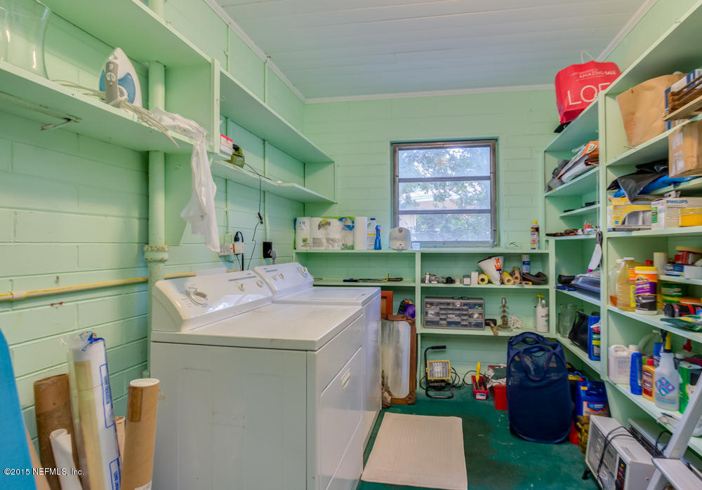 3639 Hilliard Road Jacksonville, FL 32217 - Photo 21 of 25 22 Laundry Storage