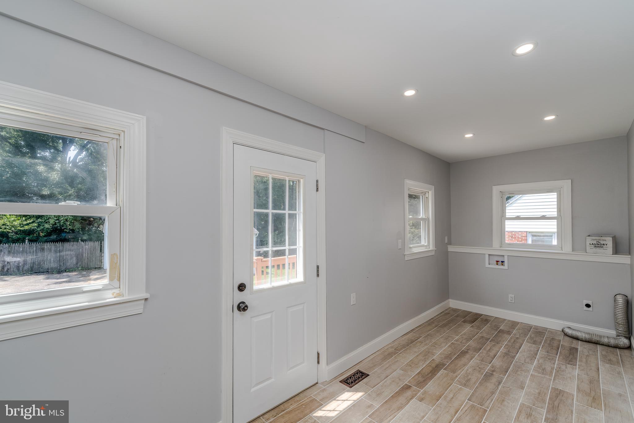 4603 White Avenue Baltimore, MD 21206 - Photo 16 of 39 mudroom/laundry room