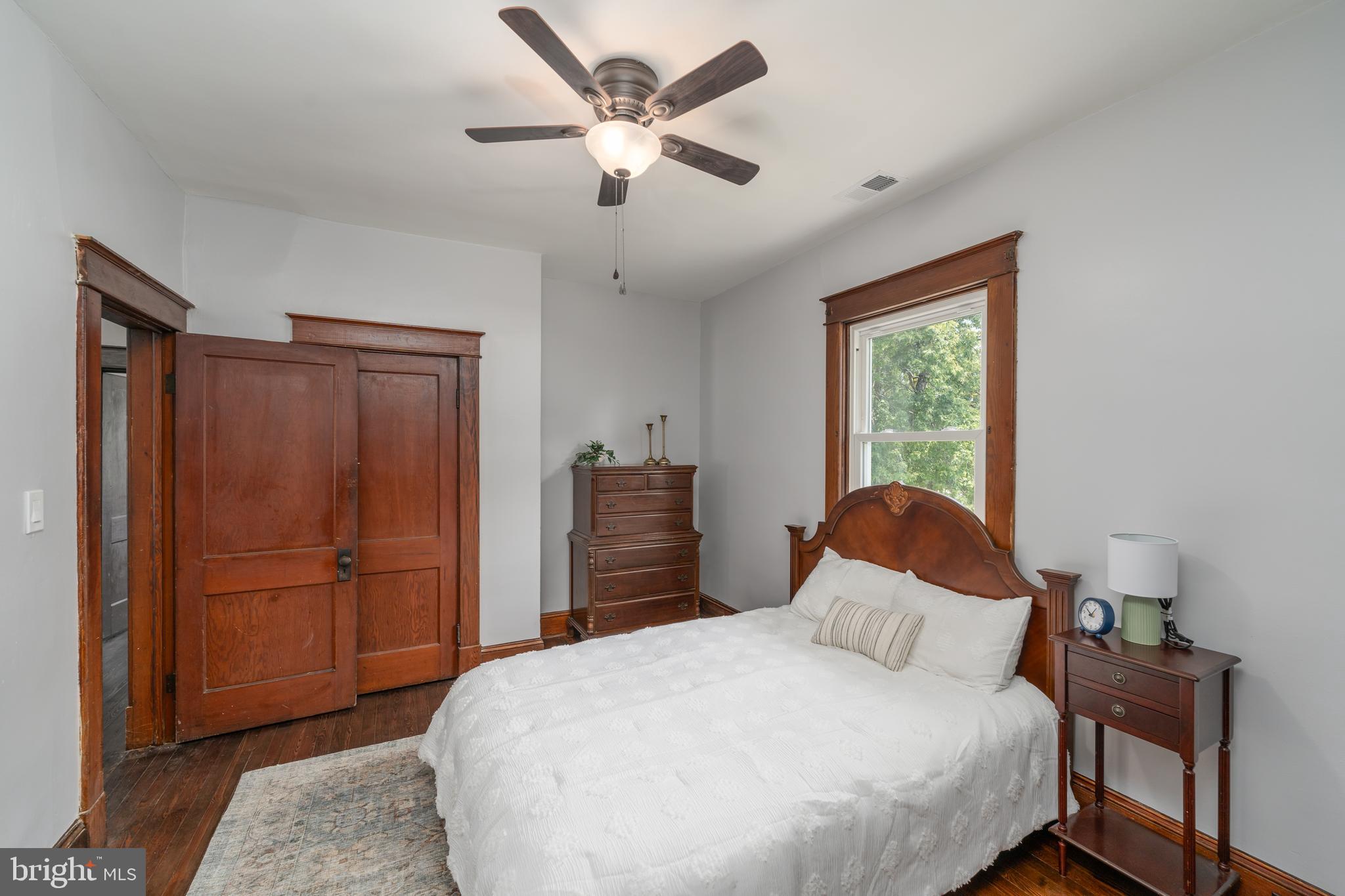 4603 White Avenue Baltimore, MD 21206 - Photo 18 of 39 Primary bedroom