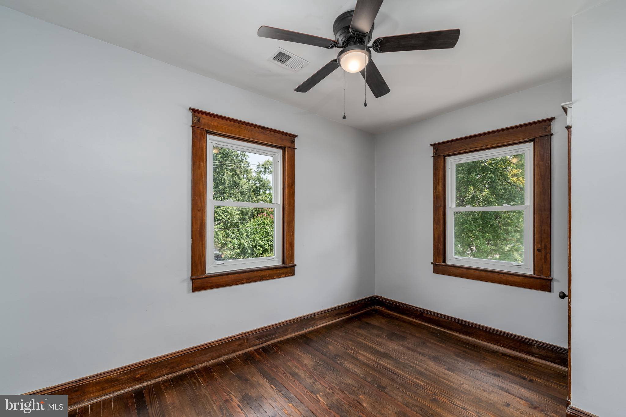 4603 White Avenue Baltimore, MD 21206 - Photo 26 of 39