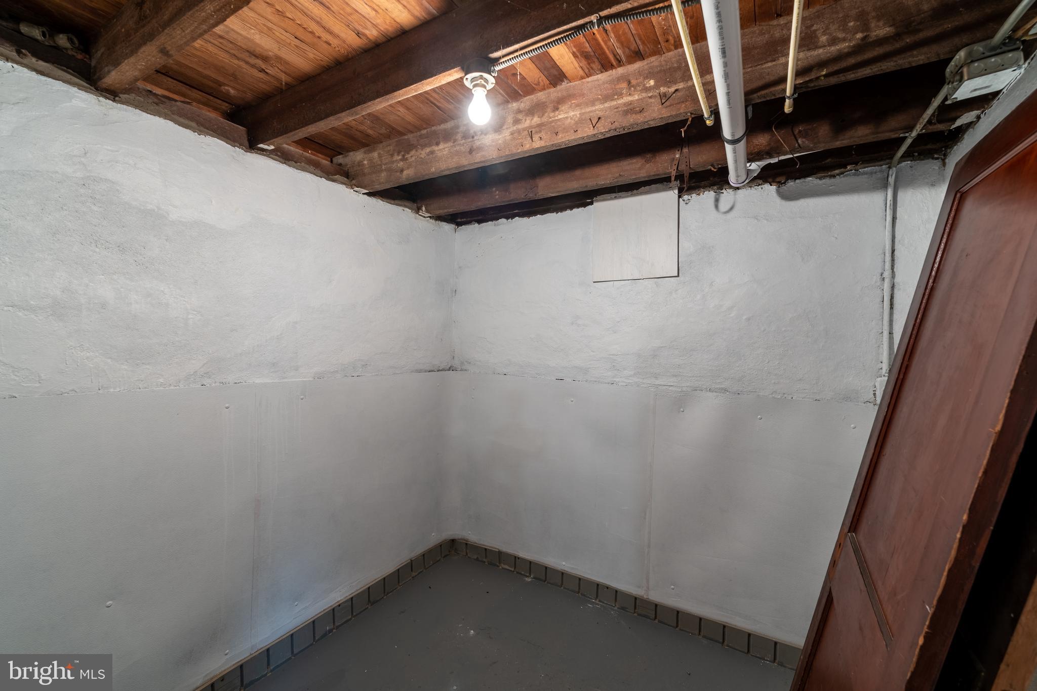 4603 White Avenue Baltimore, MD 21206 - Photo 33 of 39