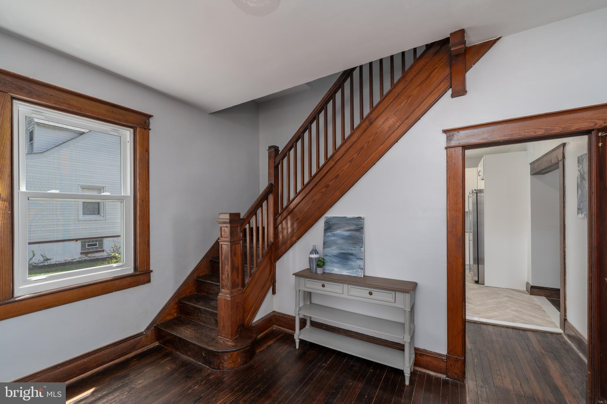 4603 White Avenue Baltimore, MD 21206 - Photo 5 of 39