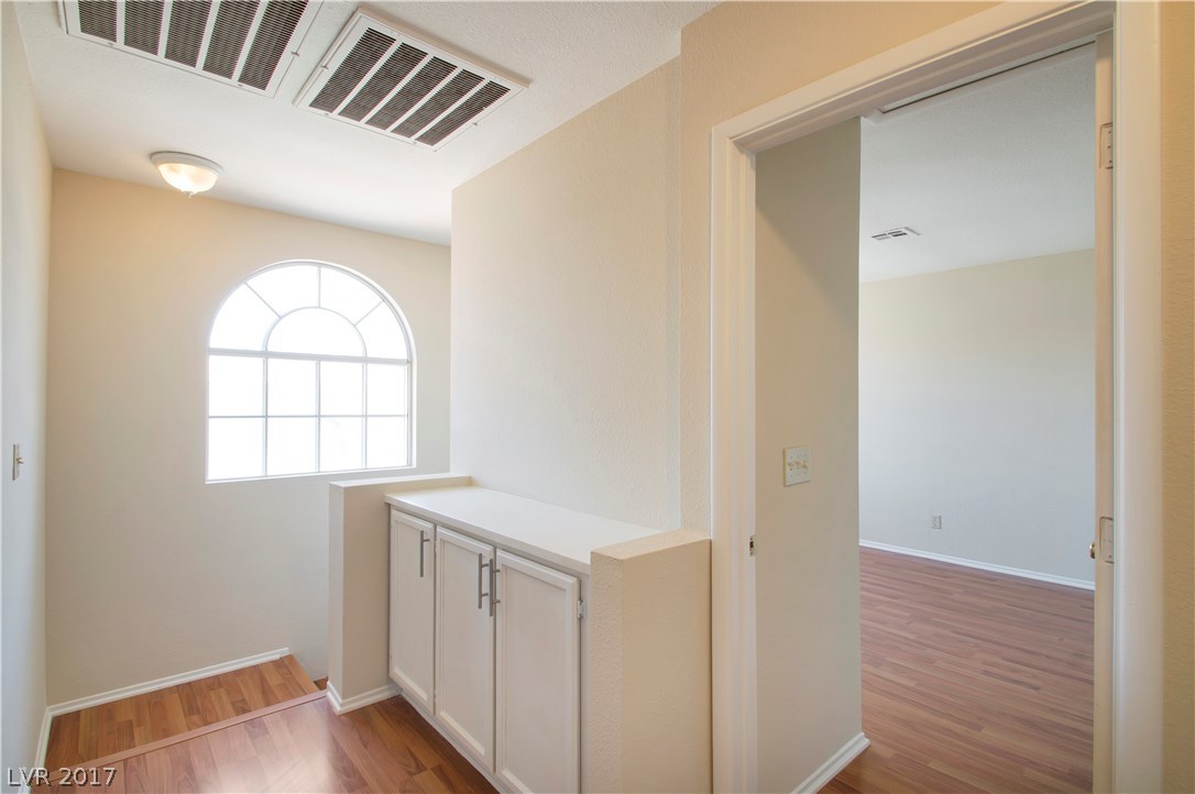 1478 Flintrock Road Henderson, NV 89014 - Photo 7 of 15