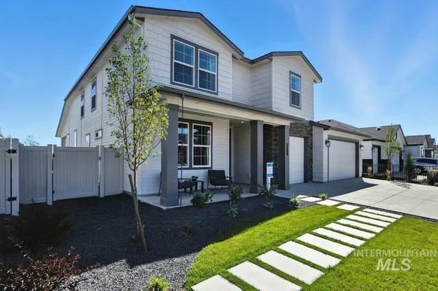 $794,990 | 5889 West Ladle Rapids Street, Meridian, ID 83646