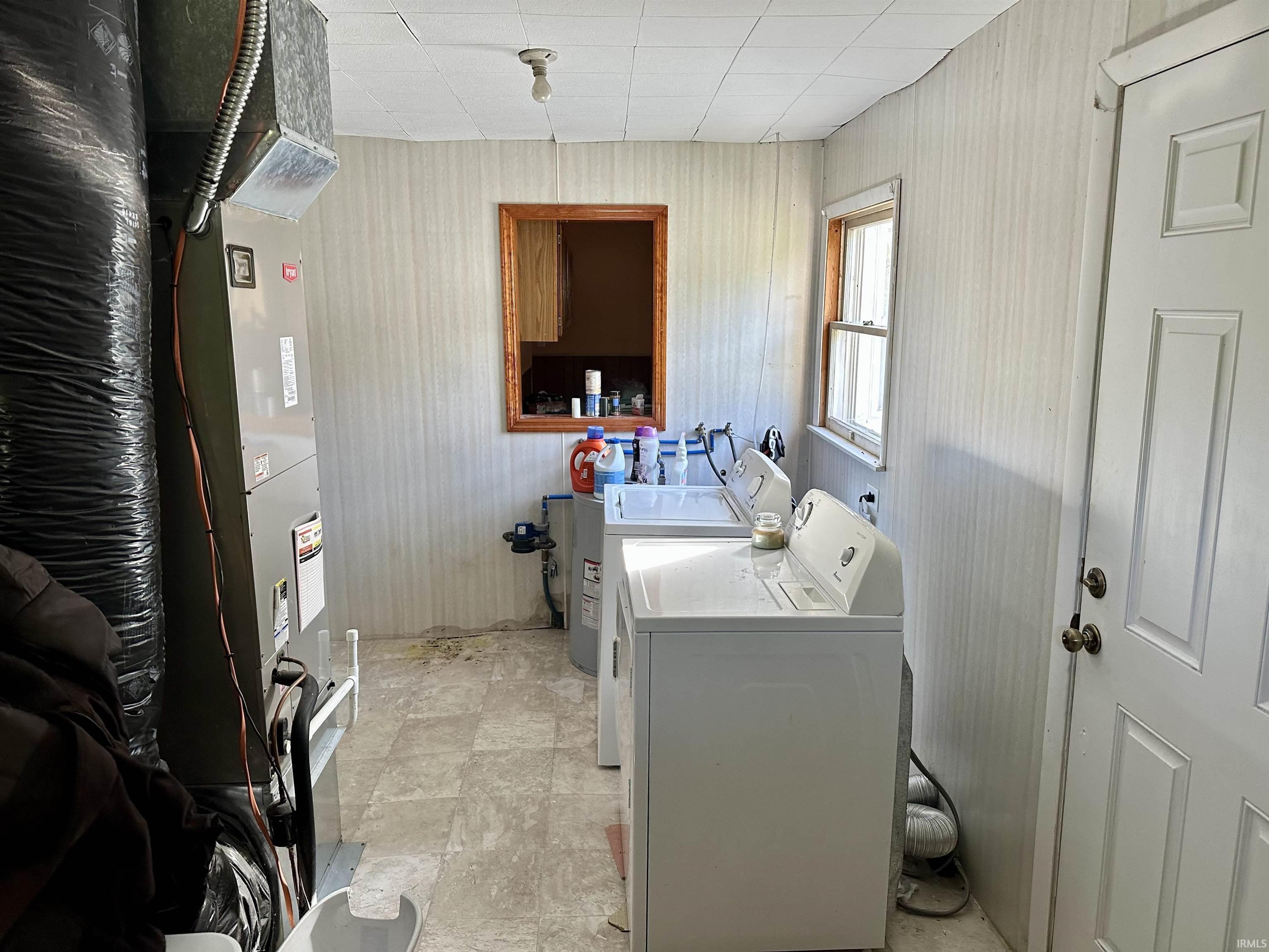 2112 East Purdue Road Muncie, IN 47303 - Photo 8 of 12