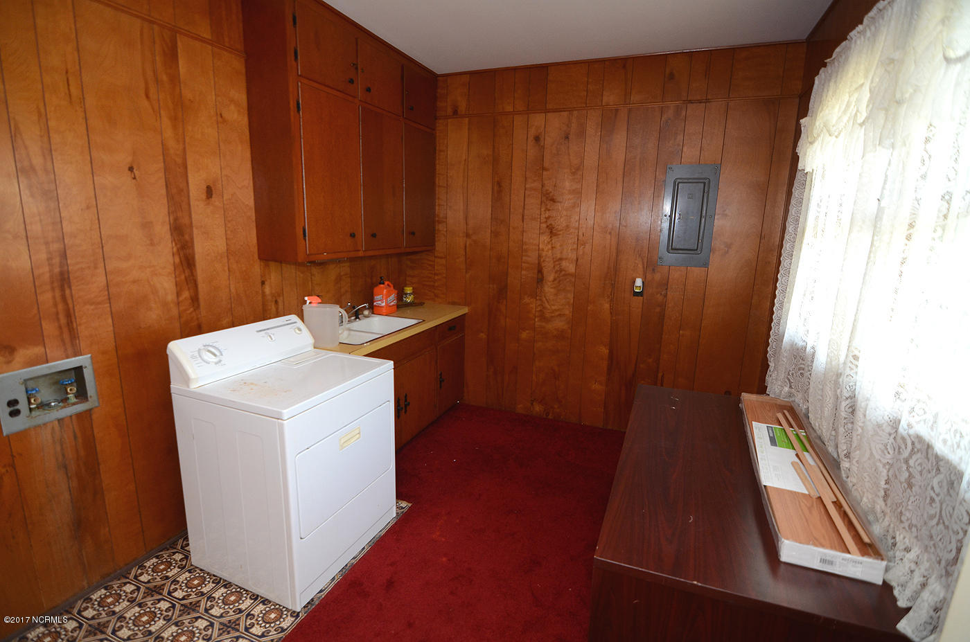 8858 Robbins Road, Unit A Rocky Mount, NC 27803 - Photo 12 of 29 10 Laundry