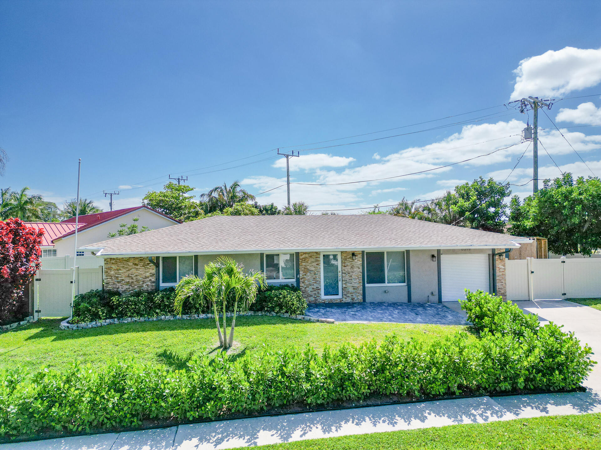 8099 Santa Fe Trail Boca Raton, FL 33487 - Photo 14 of 72 20260415 - 8099 Santa Fe Trail - MR-12